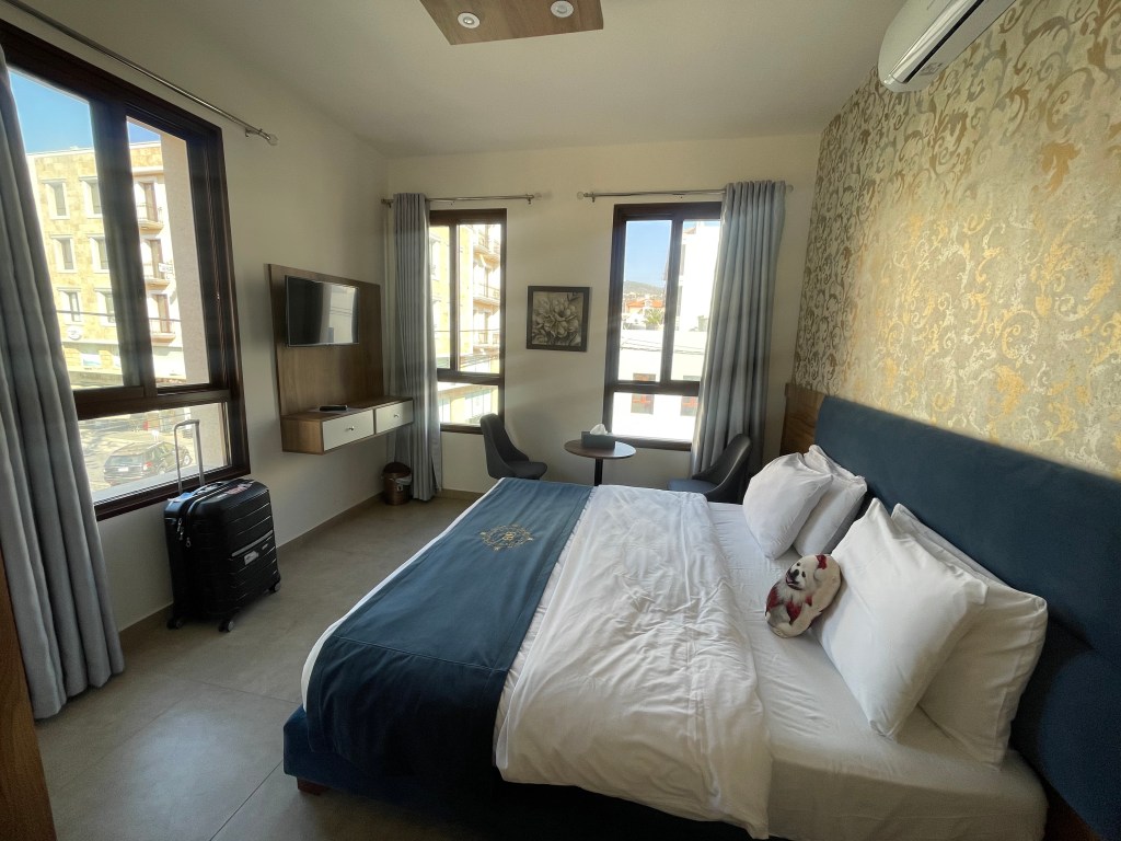 where to stay in Batroun
