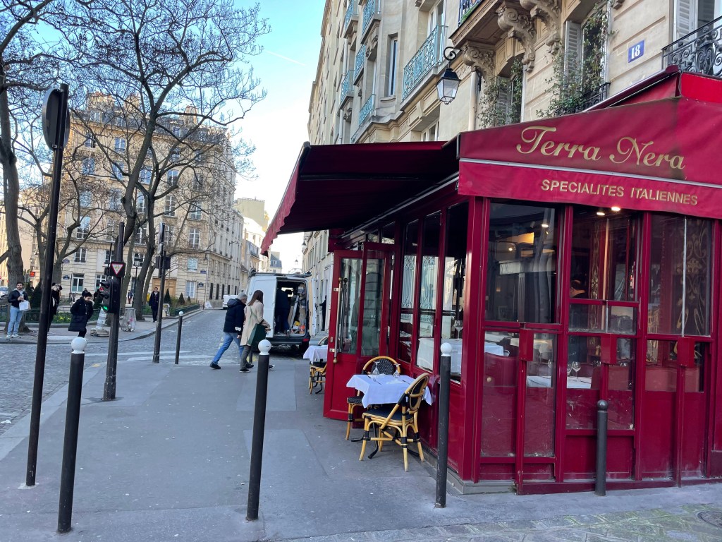 emily in paris filming locations