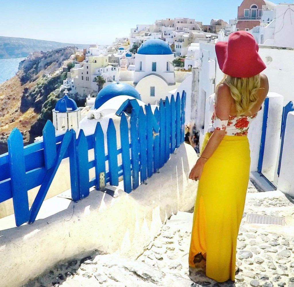 worlds best islands for honeymoons santorini greece